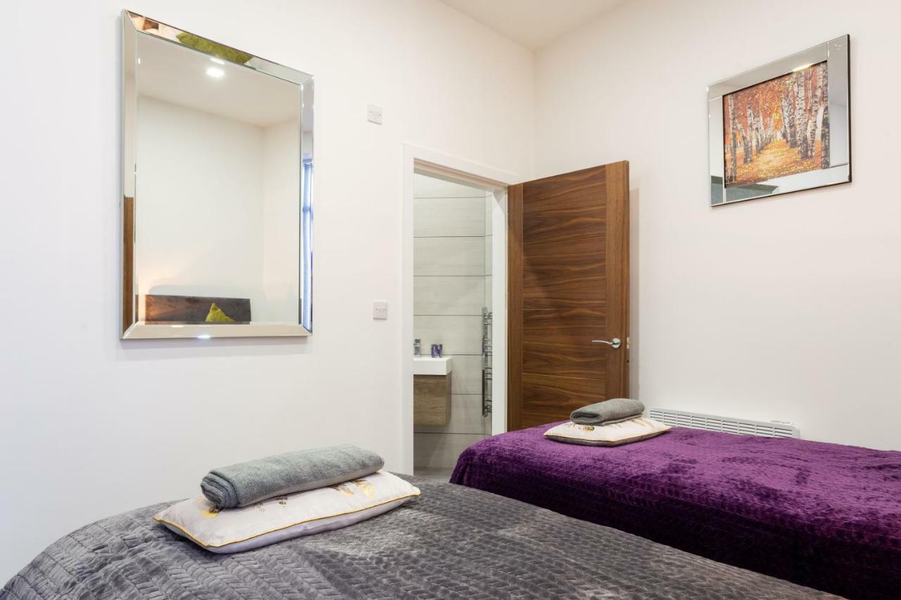 Leeds Super Luxurious Apartments Esterno foto